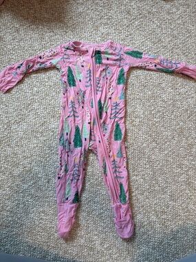 Little Sleepies 3-6 month Pink Holiday Tree Print Kids One-Piece Pajamas